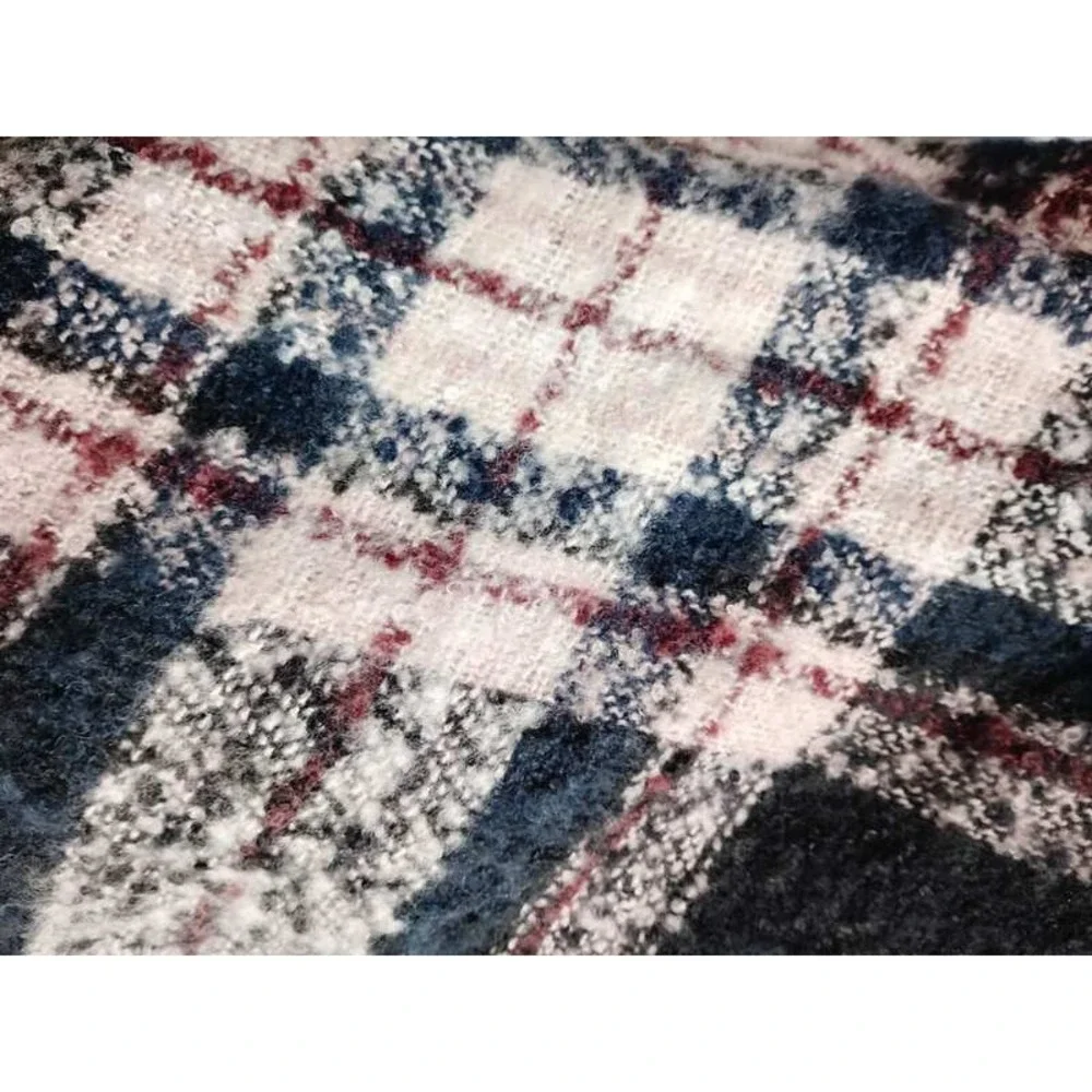 Francescas Plaid Scarf Boucle Black Red White Blue Fringe One Size Polyester‎